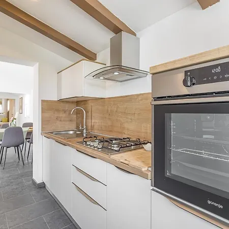 Holiday home Prenc Sveti Petar u Sumi