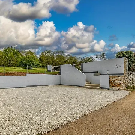 Holiday home Prenc