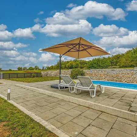 Holiday home Prenc Sveti Petar u Sumi